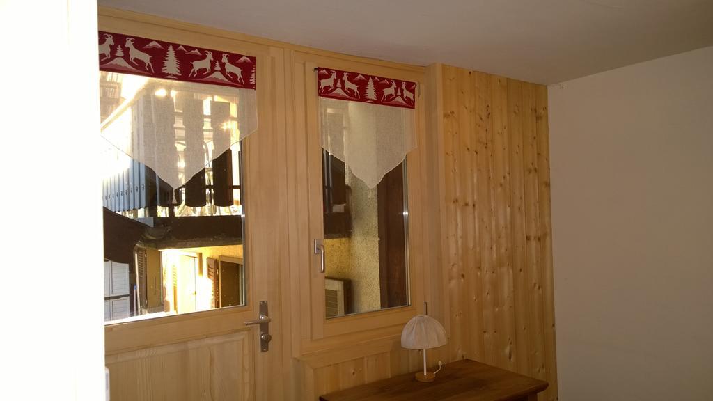 Helvetia Bed & Breakfast Troistorrents Dış mekan fotoğraf