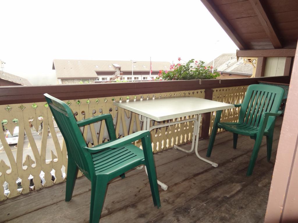 Helvetia Bed & Breakfast Troistorrents Dış mekan fotoğraf