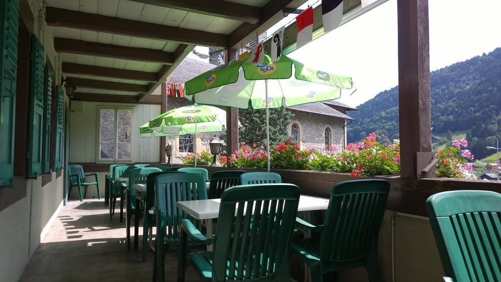 Helvetia Bed & Breakfast Troistorrents Dış mekan fotoğraf